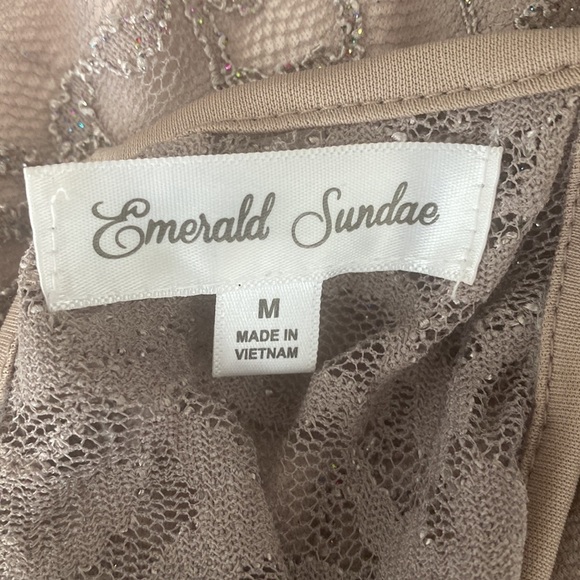 Emerald Sundae Shimmering Lace Glitter Party Dress Size Medium - Picture 10 of 11